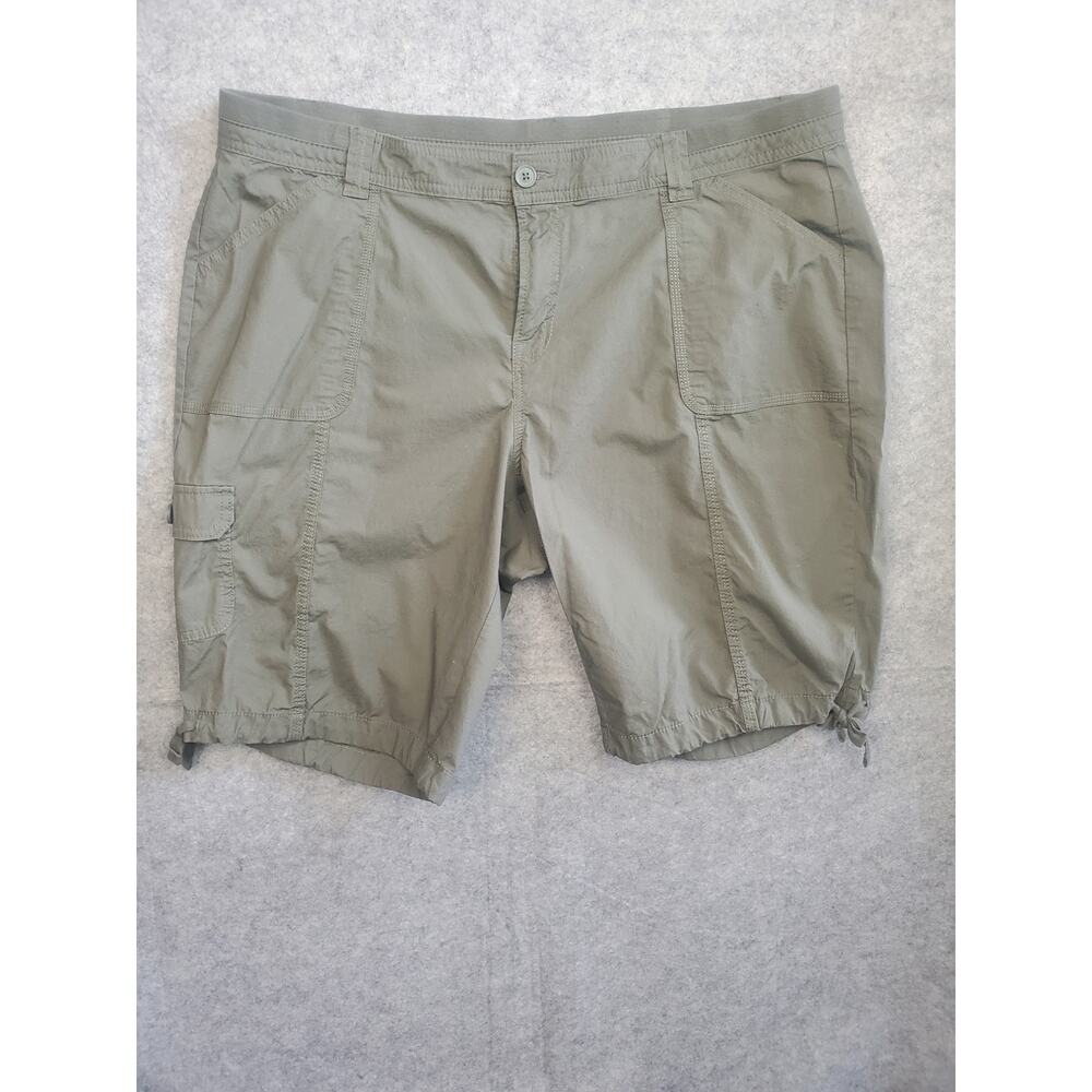 Women's St. John's Bay Size 20W Green Cargo Shorts